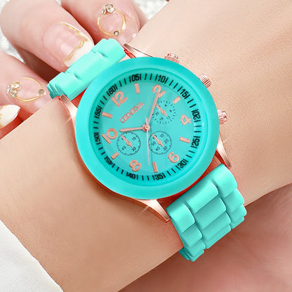 5PCS Women's Watches Fashion Roma Dial Leather Band Quartz Watch Ladies Silicone Band Wristwatch Reloj Mujer（Without Box）