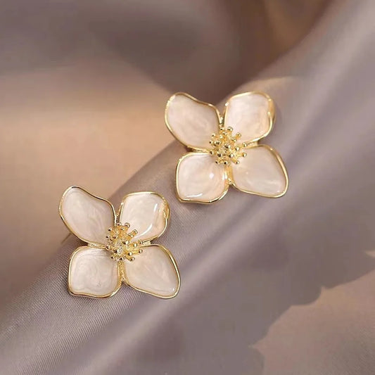 Flower Stud Earrings  Vintage Metal Ear Stud Fashion Multi-colored Fresh  Party Wedding Jewelry